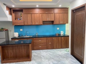 Tủ bếp nhựa cao cấp – giải pháp tiết kiệm và bền đẹp